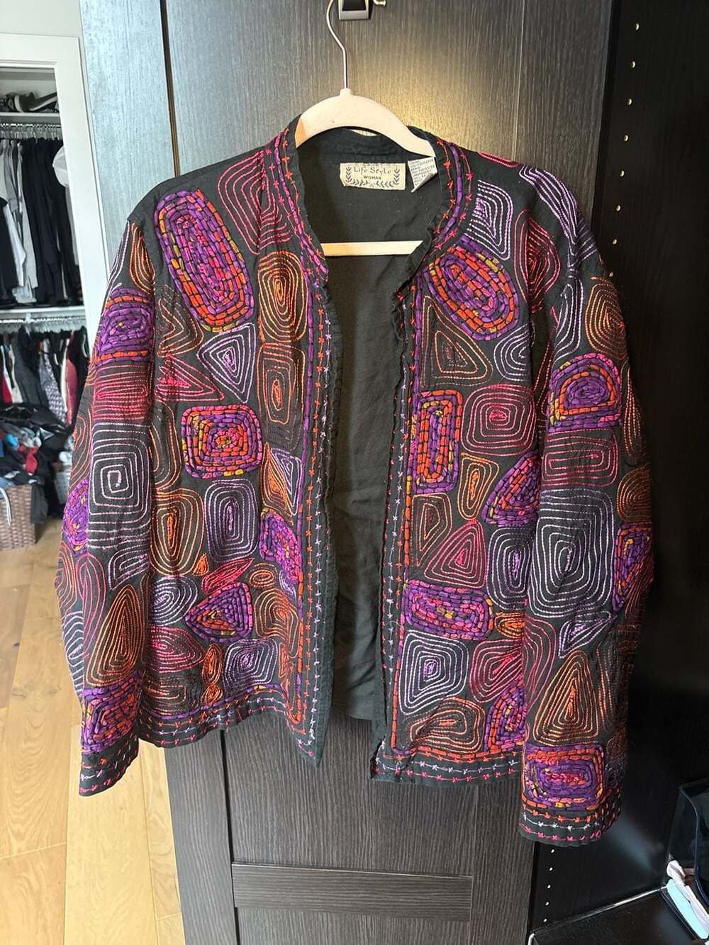 Life Style Woman Plus Size 2X Embroidered Abstract Swirl Cotton Open Front Jacke